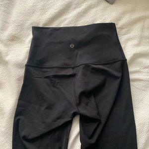 Black High Waisted Lululemon Leggings 28”